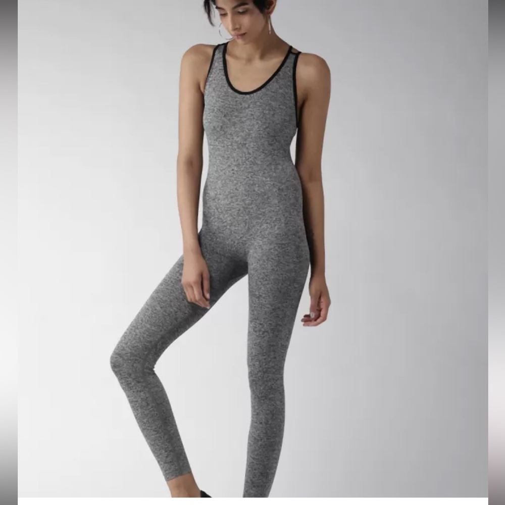 FOREVER 21 Grey Melange Solid Sports Jumpsuit Size S.like new condition